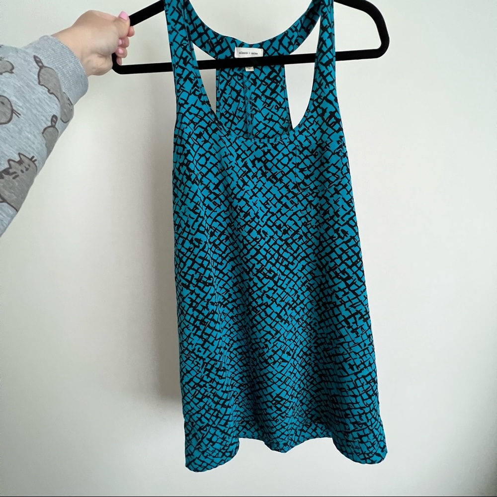 Silence and noise blue top medium
